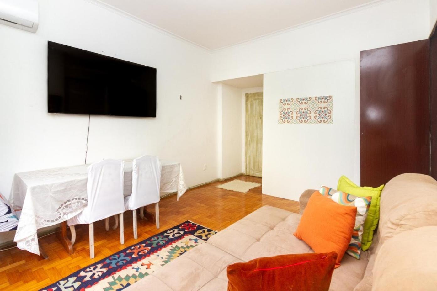 Espacoso Na De Copacabana Apartment